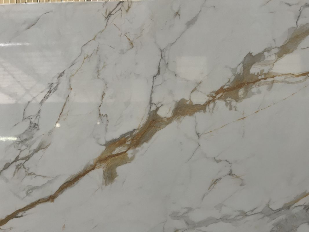 OLC510T Calacatta Gold プリントストーン 施工業者および卸売業者向け HDインクジェットプリント技術 スラブ